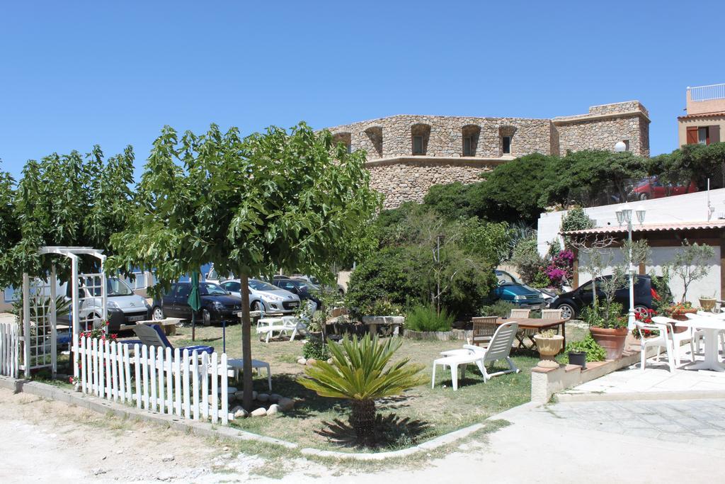 Hotel St Joseph Algajola  Extérieur photo